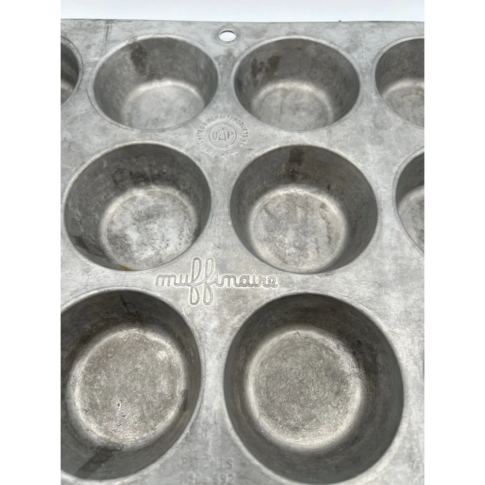 Vintage MUFFINAIRE‎ 12 Muffin Cupcake Pan Aluminum Tin Dayton Ohio USA Aircraft